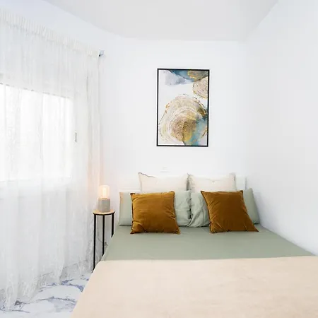 Hemeras Boutique Homes - Quiet Place 50m From The Sea *